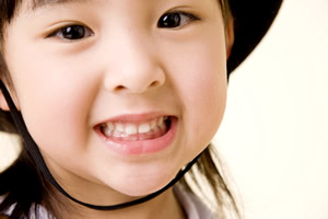 子供の歯が黄ばんでしまう原因は？どんな対策をしたらよい？
